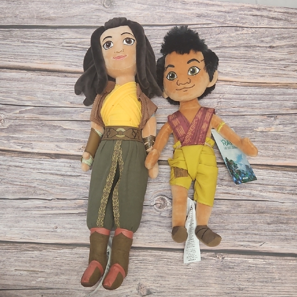 Disney Raya and the Last Dragon Plush Doll Set One Euc One Nwt